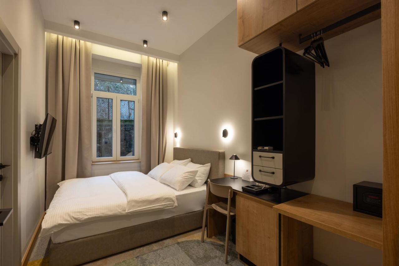 Hop Inn Rooms & Suites Belgrad Zewnętrze zdjęcie